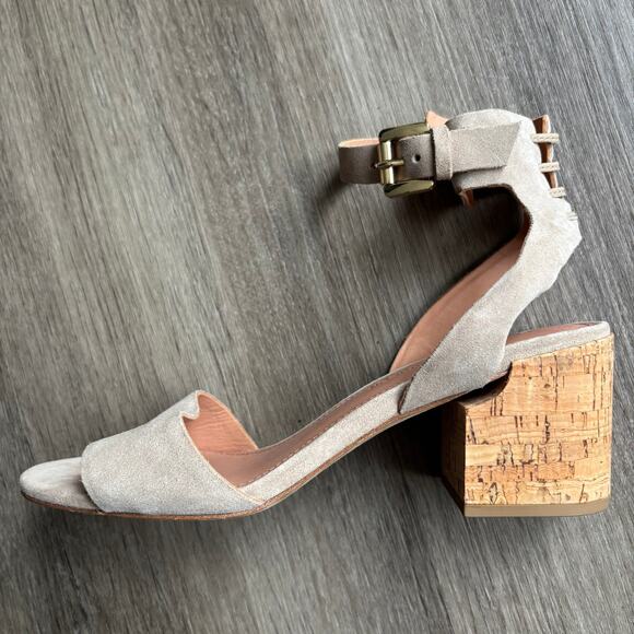 Sigerson Morrison Riva II Suede Tan City Sandal 8.5 - Picture 1 of 5